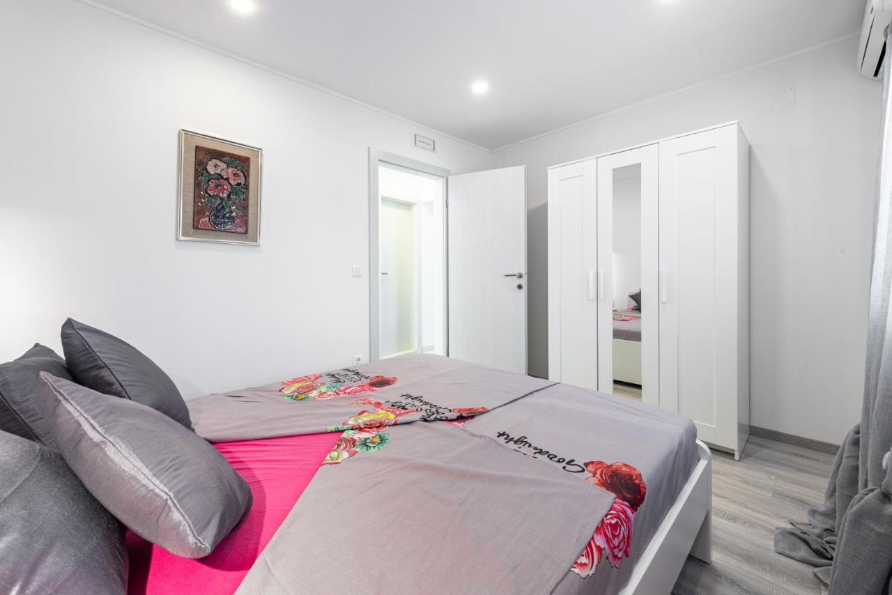 Luxury Apartment Bobara 米利尼 外观 照片